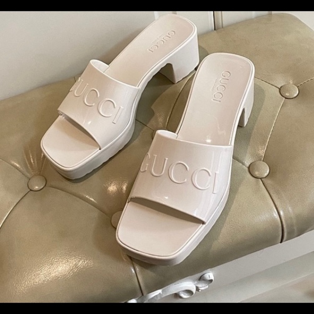 Gucci Sandals -9.5